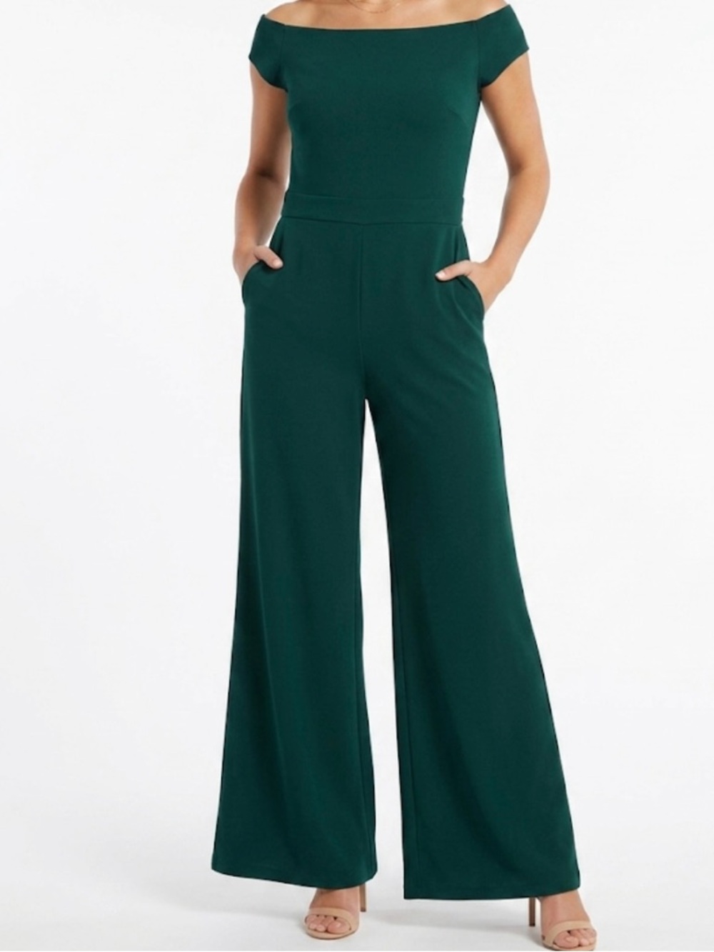 Express Off-Shoulder Wide-Leg Jumpsuit in Emerald Green